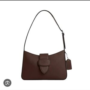 NWT Coach Eliza Shoulder bag With Zipper. RARE